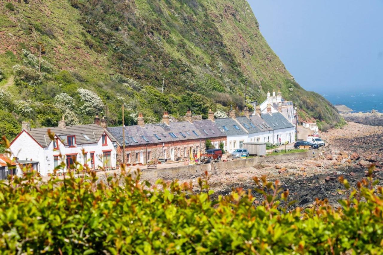 The Cottage By The Sea, Scotland Burnmouth エクステリア 写真
